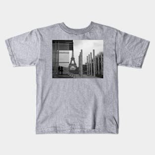 Paris Peace Monument Kids T-Shirt